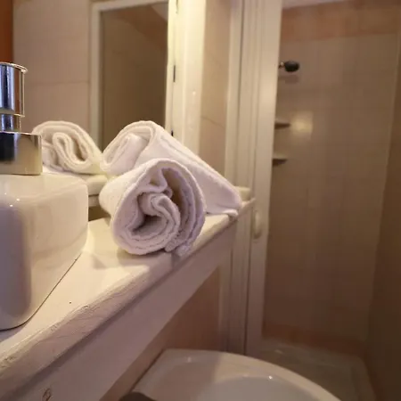 Regina * אוטרנטו